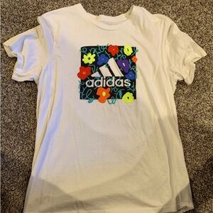Adidas Tee - Medium